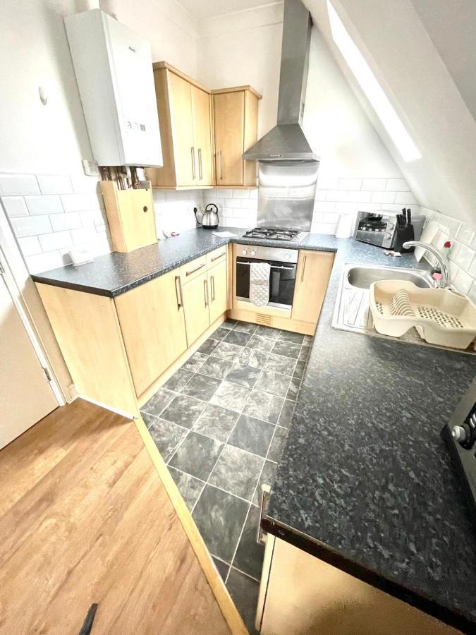 Koala & Tree - 2 Bedroom In City Centre - Short Lets & Serviced Accommodation Cambridge Bagian luar foto