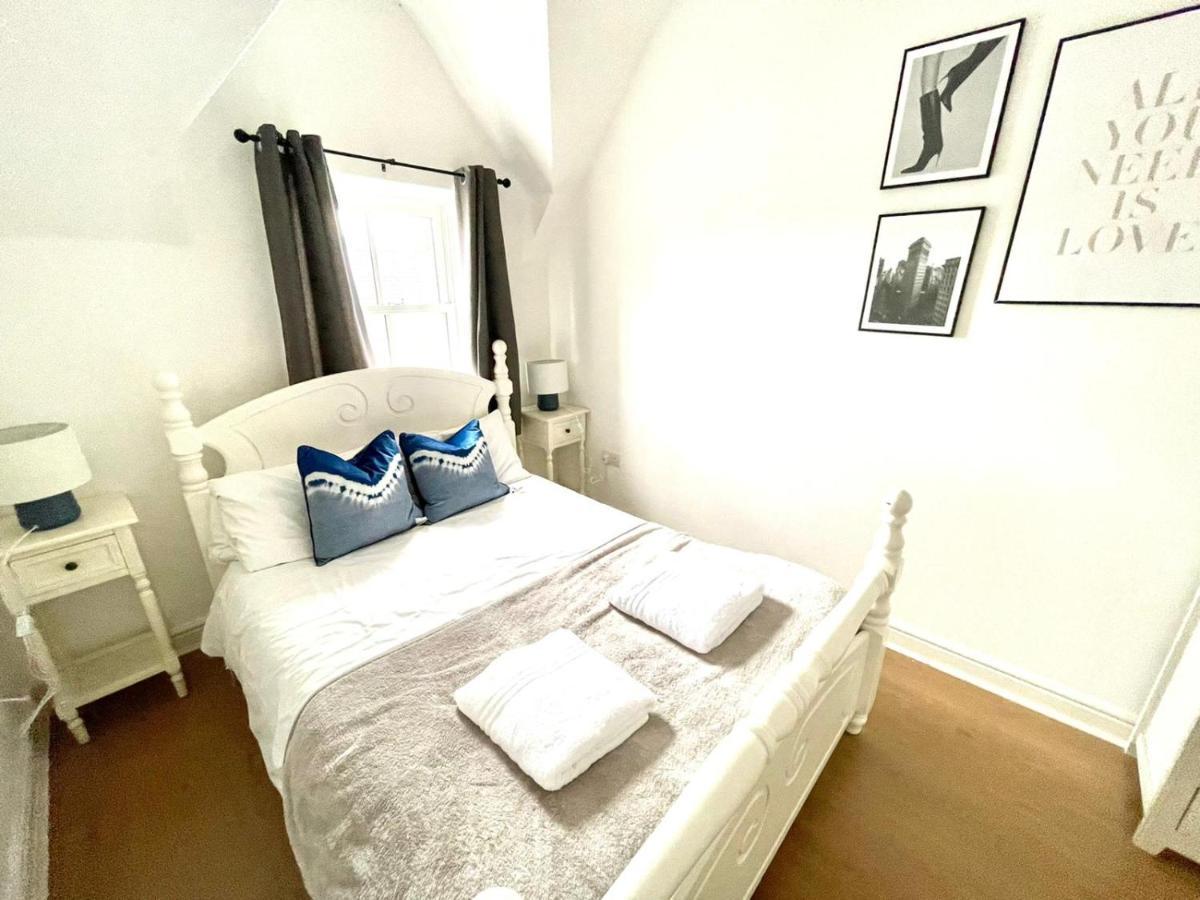 Koala & Tree - 2 Bedroom In City Centre - Short Lets & Serviced Accommodation Cambridge Bagian luar foto