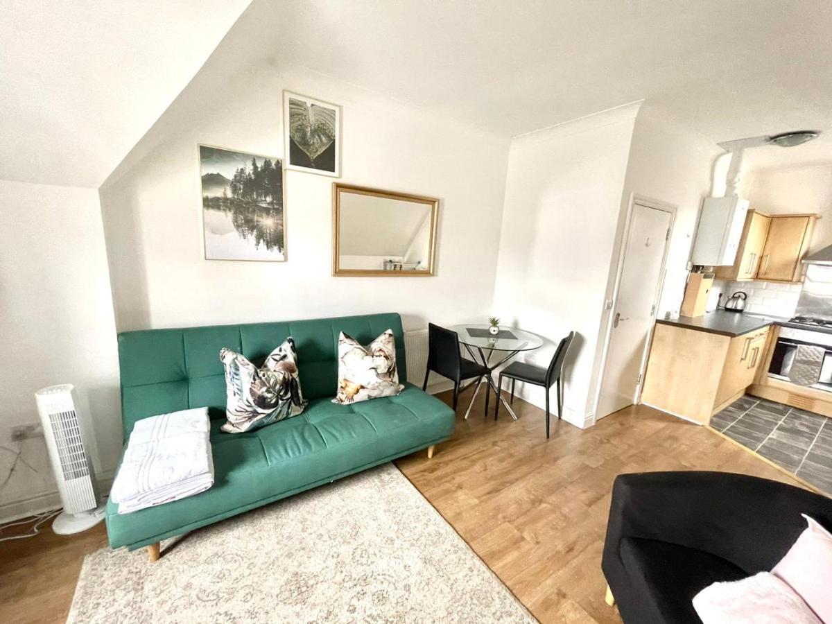 Koala & Tree - 2 Bedroom In City Centre - Short Lets & Serviced Accommodation Cambridge Bagian luar foto
